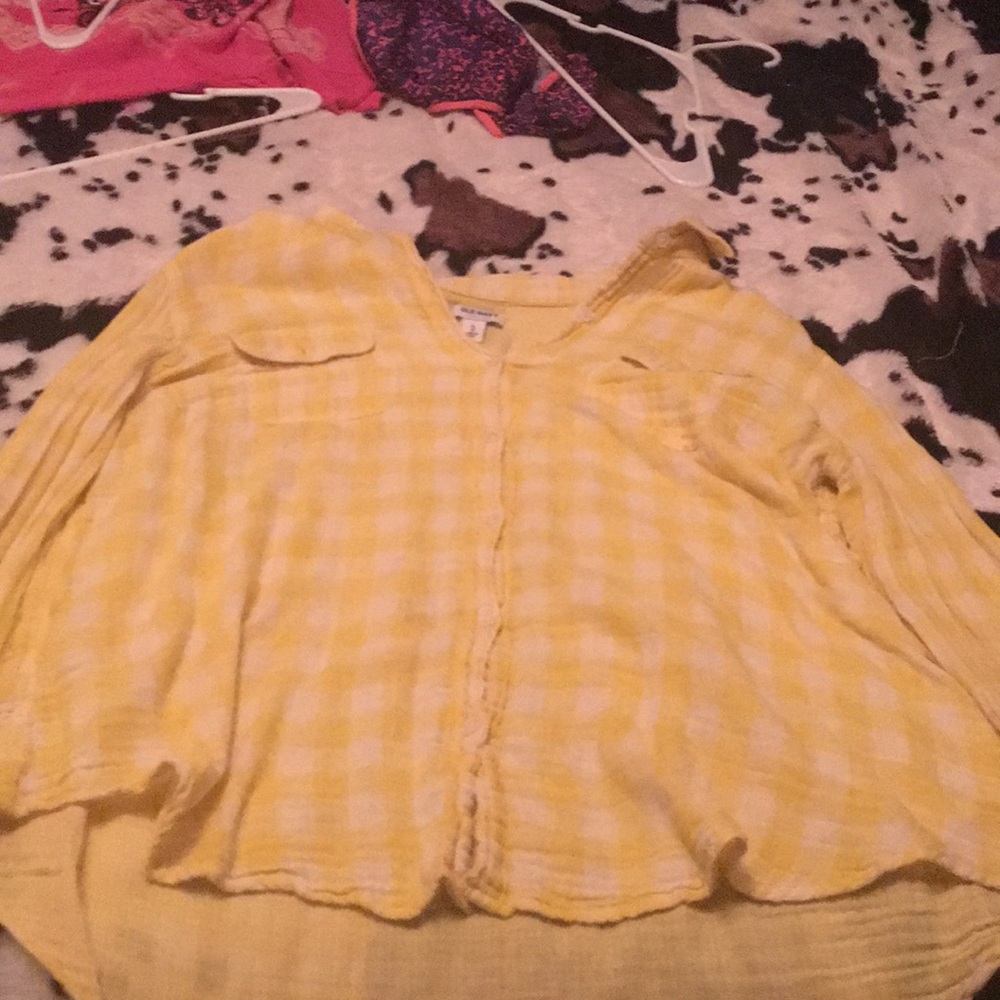 Cute plaid blouse